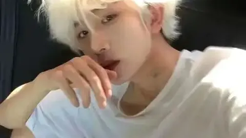 拜仁慕尼黑官方宣布：诺伊尔续约至2025年